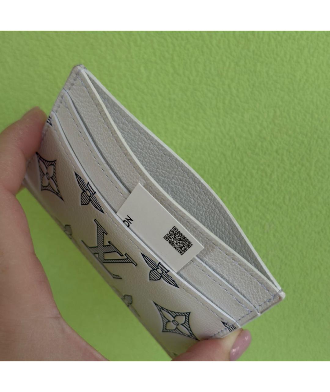 LOUIS VUITTON Белый кожаный кардхолдер, фото 7