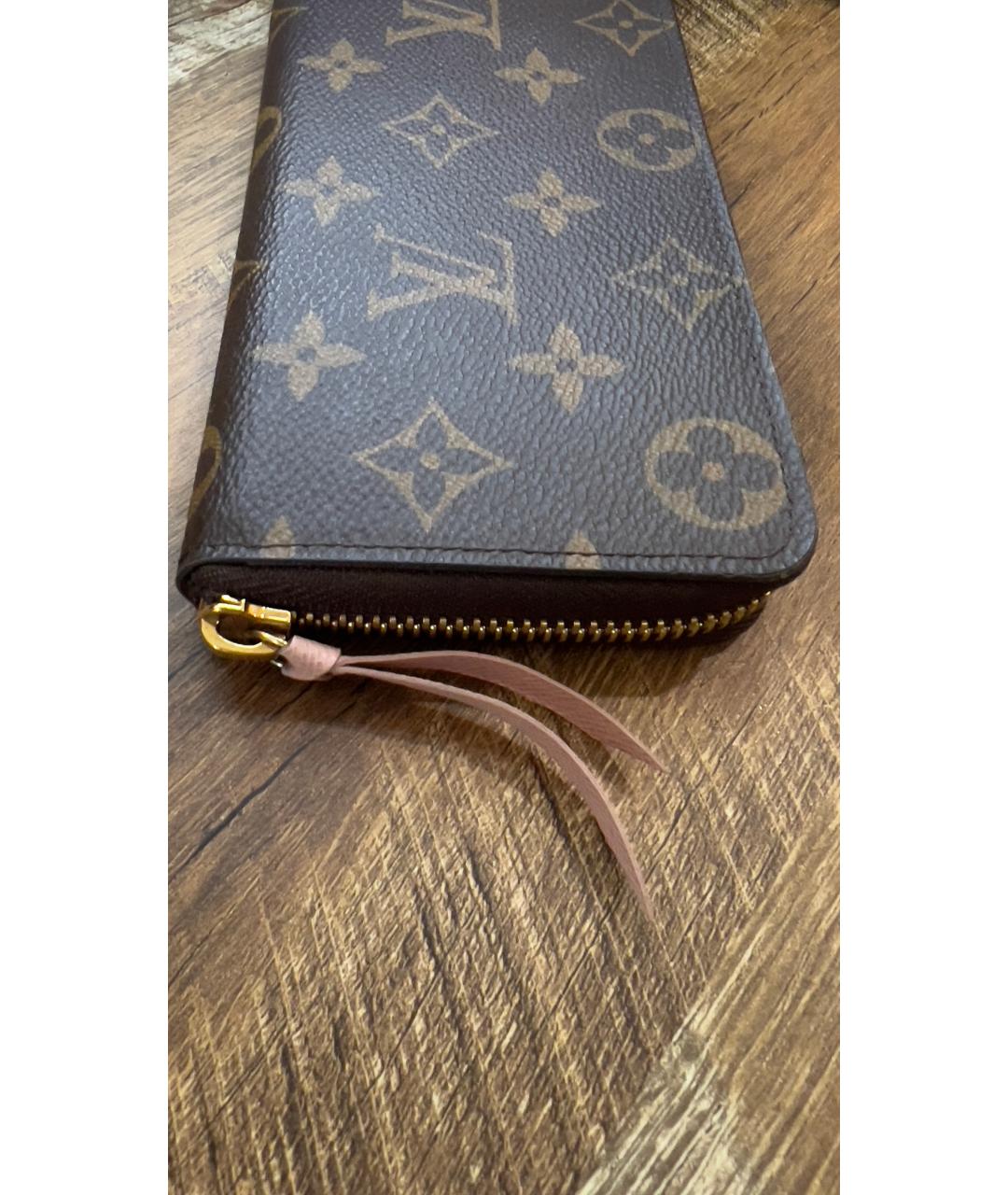 LOUIS VUITTON Коричневый кожаный кошелек, фото 7