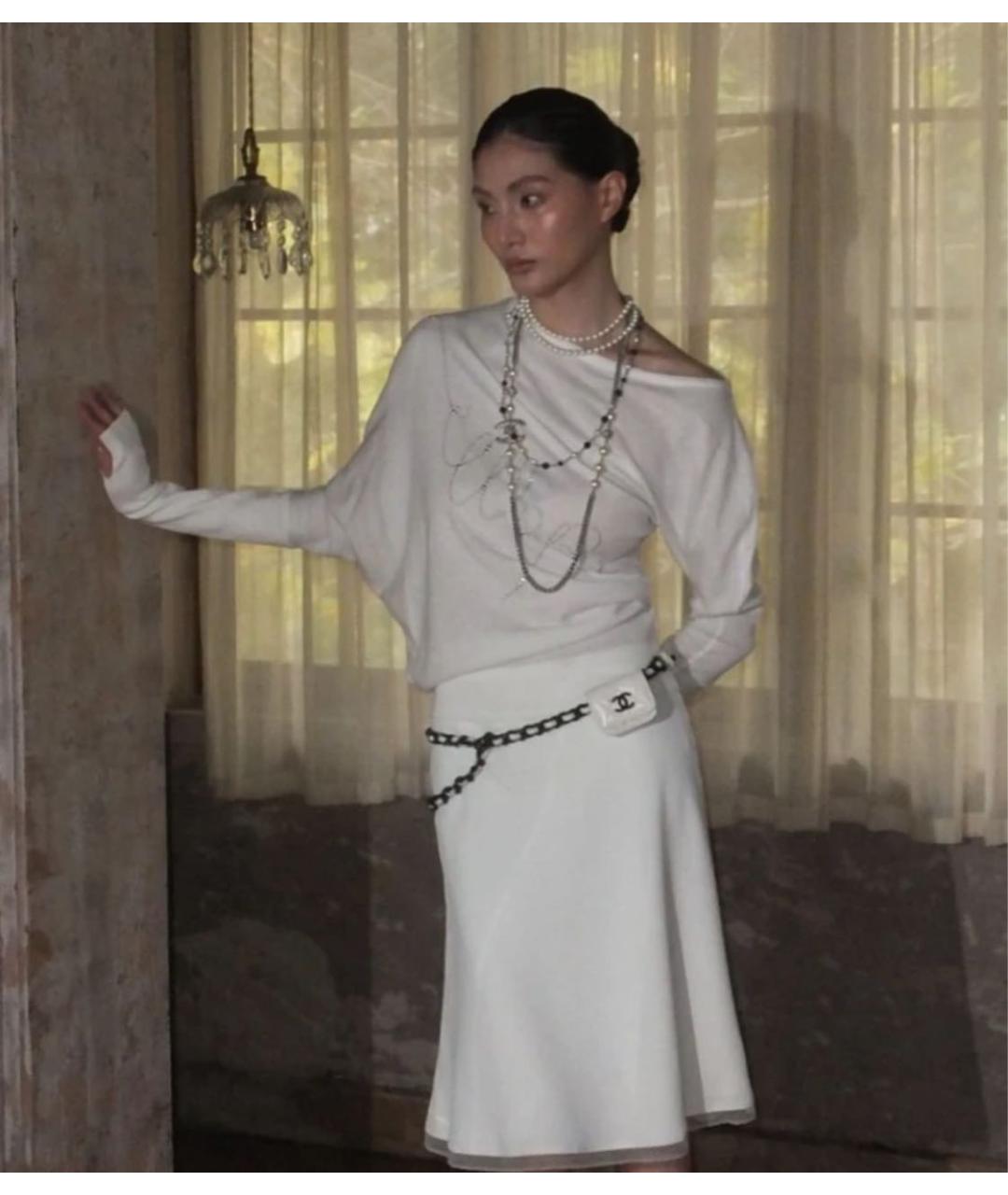 CHANEL Белая поясная сумка, фото 2