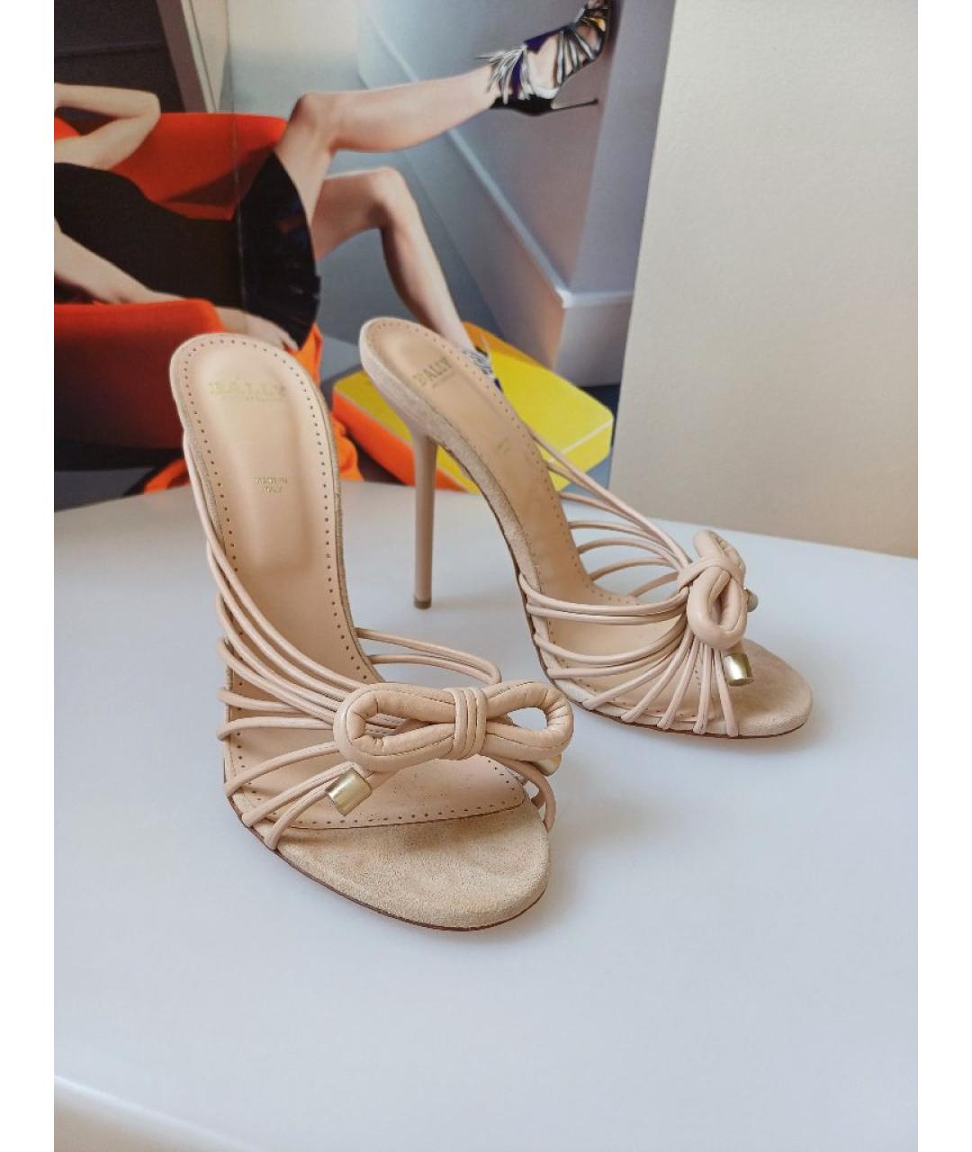 BALLY Бежевые кожаные сабо, фото 4