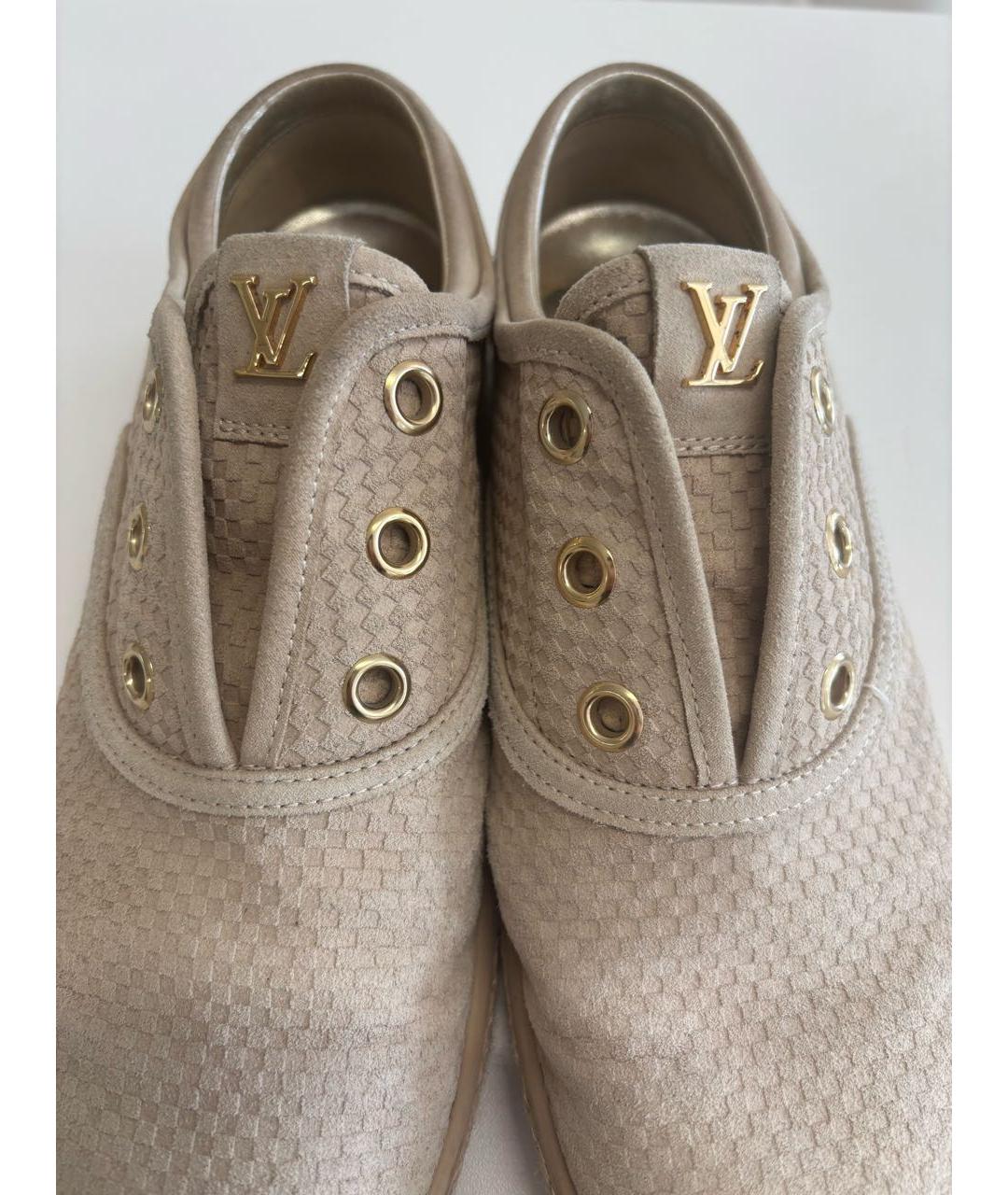 LOUIS VUITTON Бежевые бархатные слипоны, фото 6
