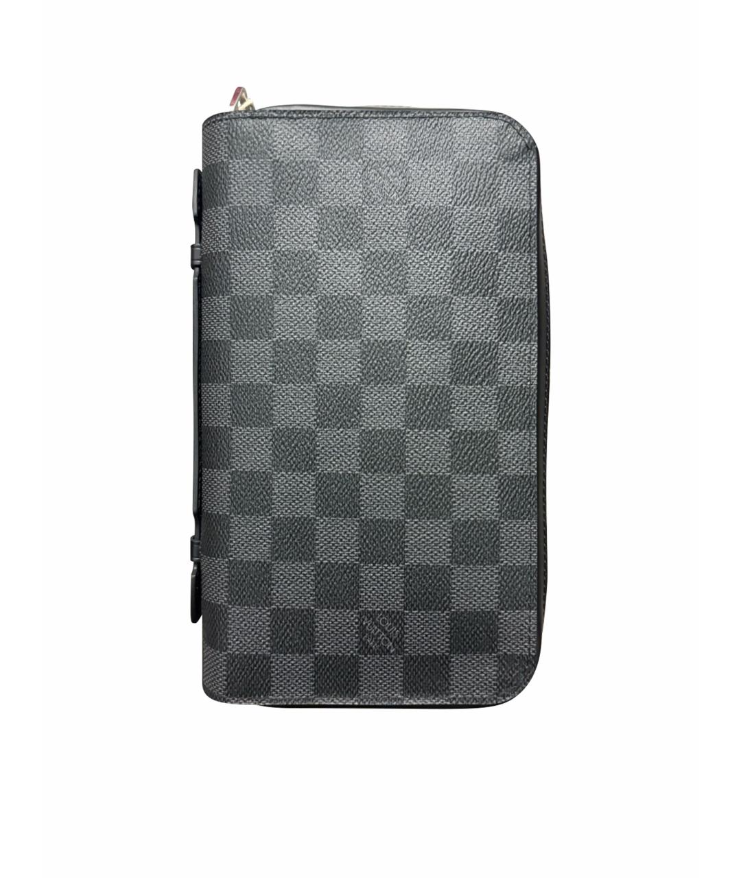 LOUIS VUITTON Антрацитовая барсетка, фото 1