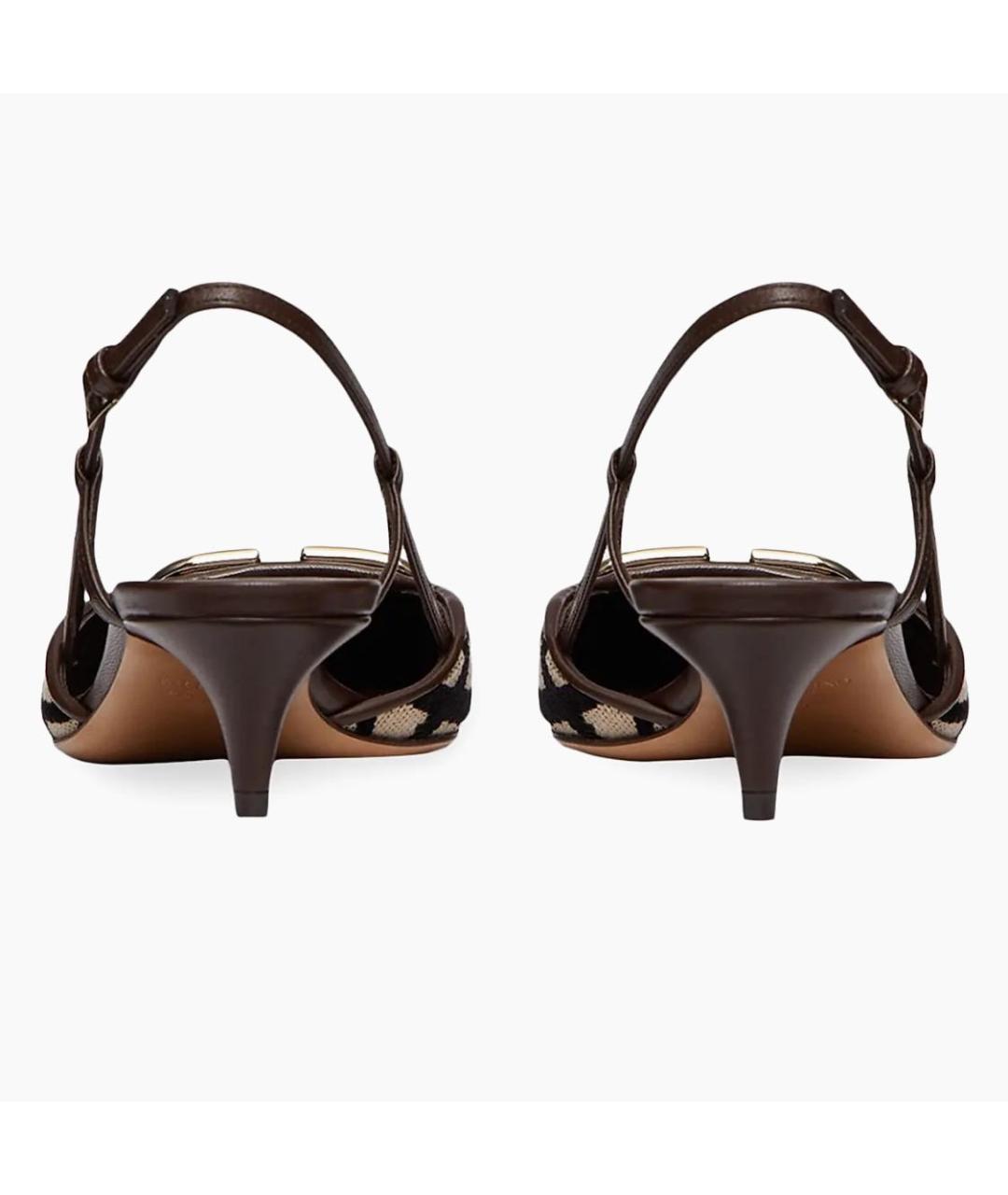 VALENTINO Бежевые кожаные лодочки на низком каблуке, фото 4
