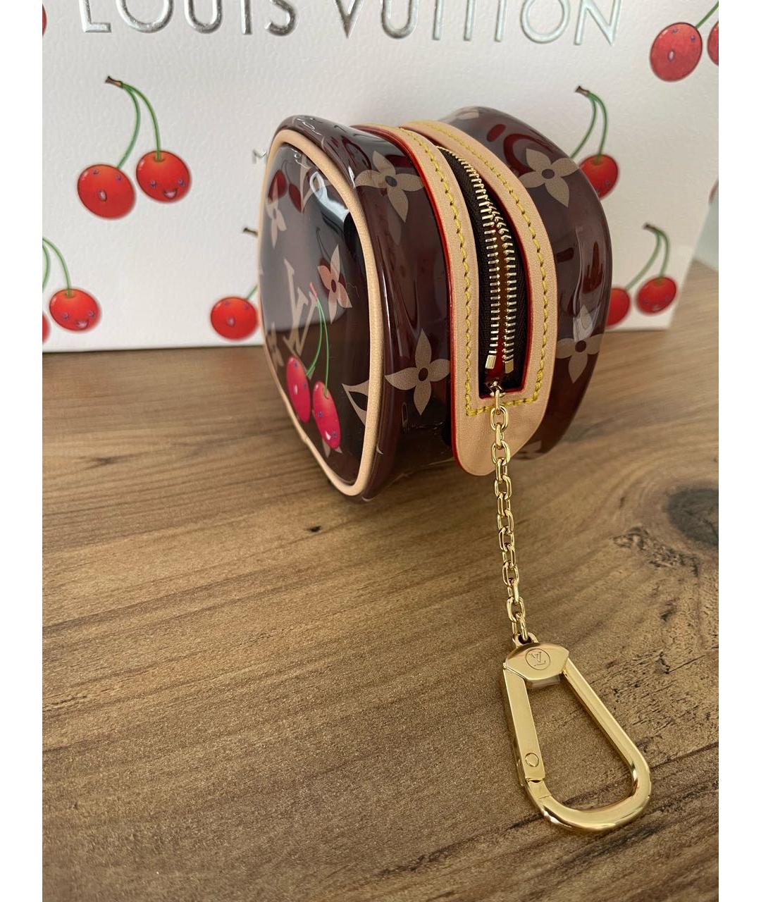 LOUIS VUITTON Коричневый кошелек, фото 6
