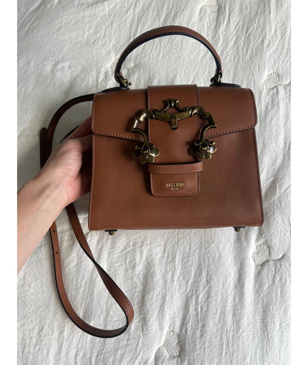 MOSCHINO Коричневая кожаная сумка с короткими ручками, фото 2