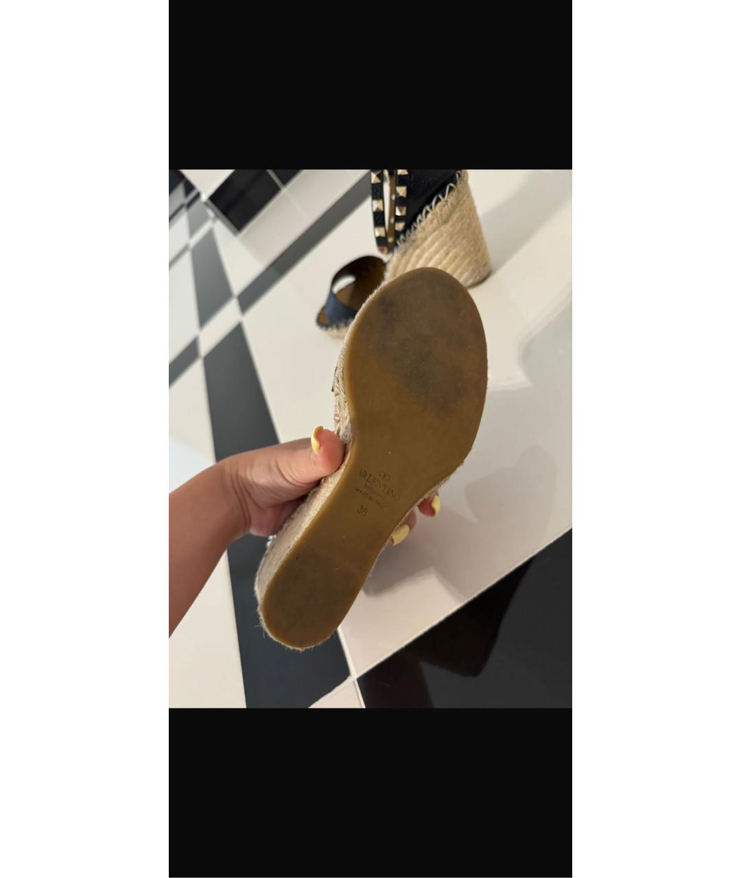 VALENTINO Черные кожаные босоножки, фото 3