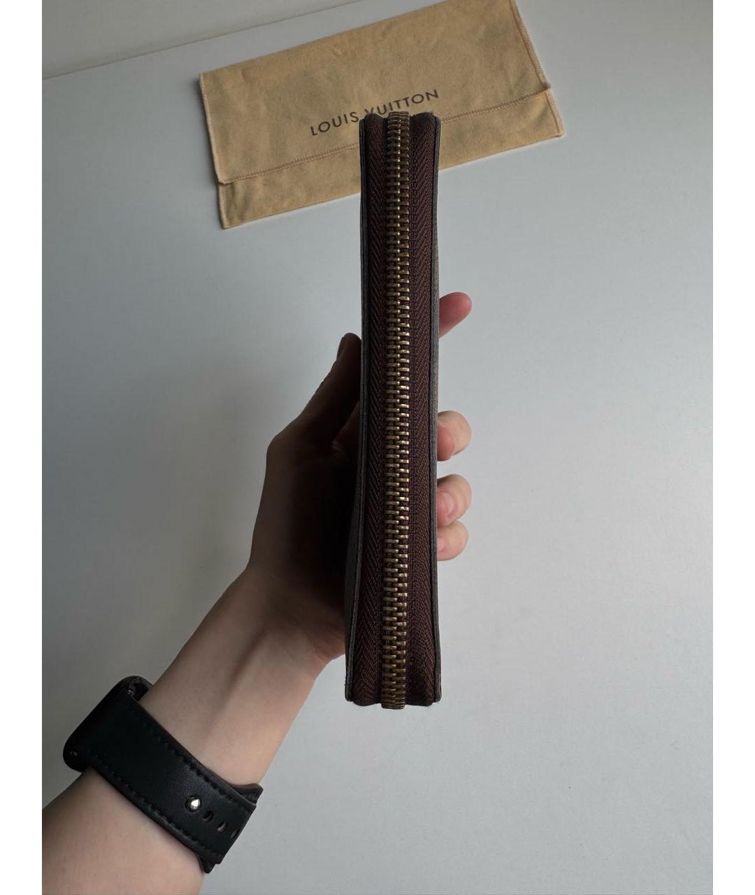 LOUIS VUITTON Коричневый кожаный кошелек, фото 7