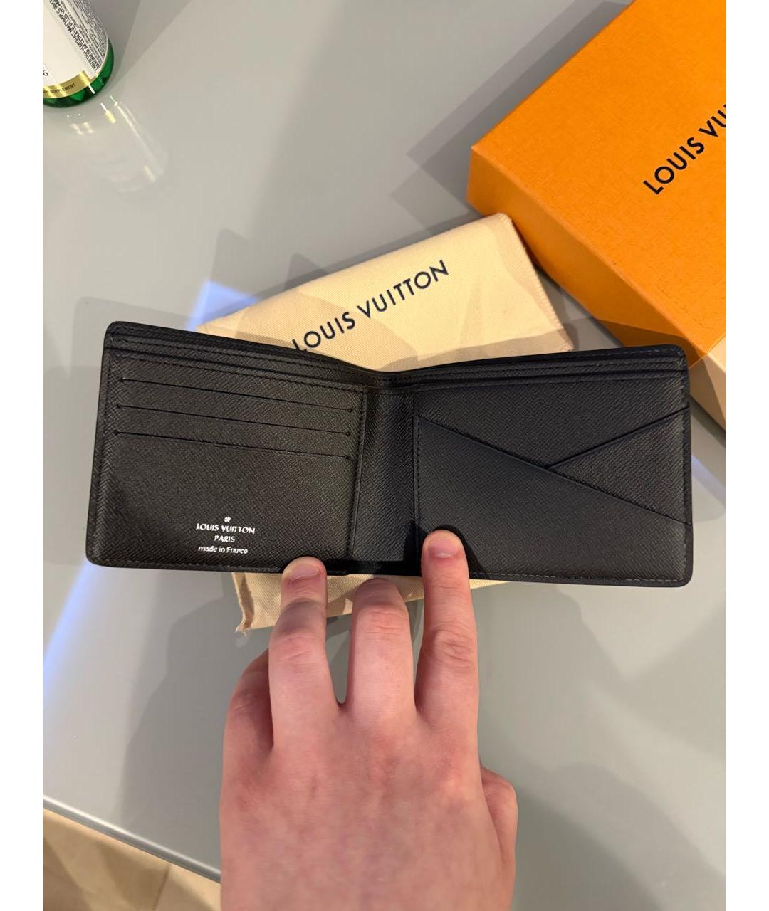 LOUIS VUITTON Черный кошелек из искусственной кожи, фото 3