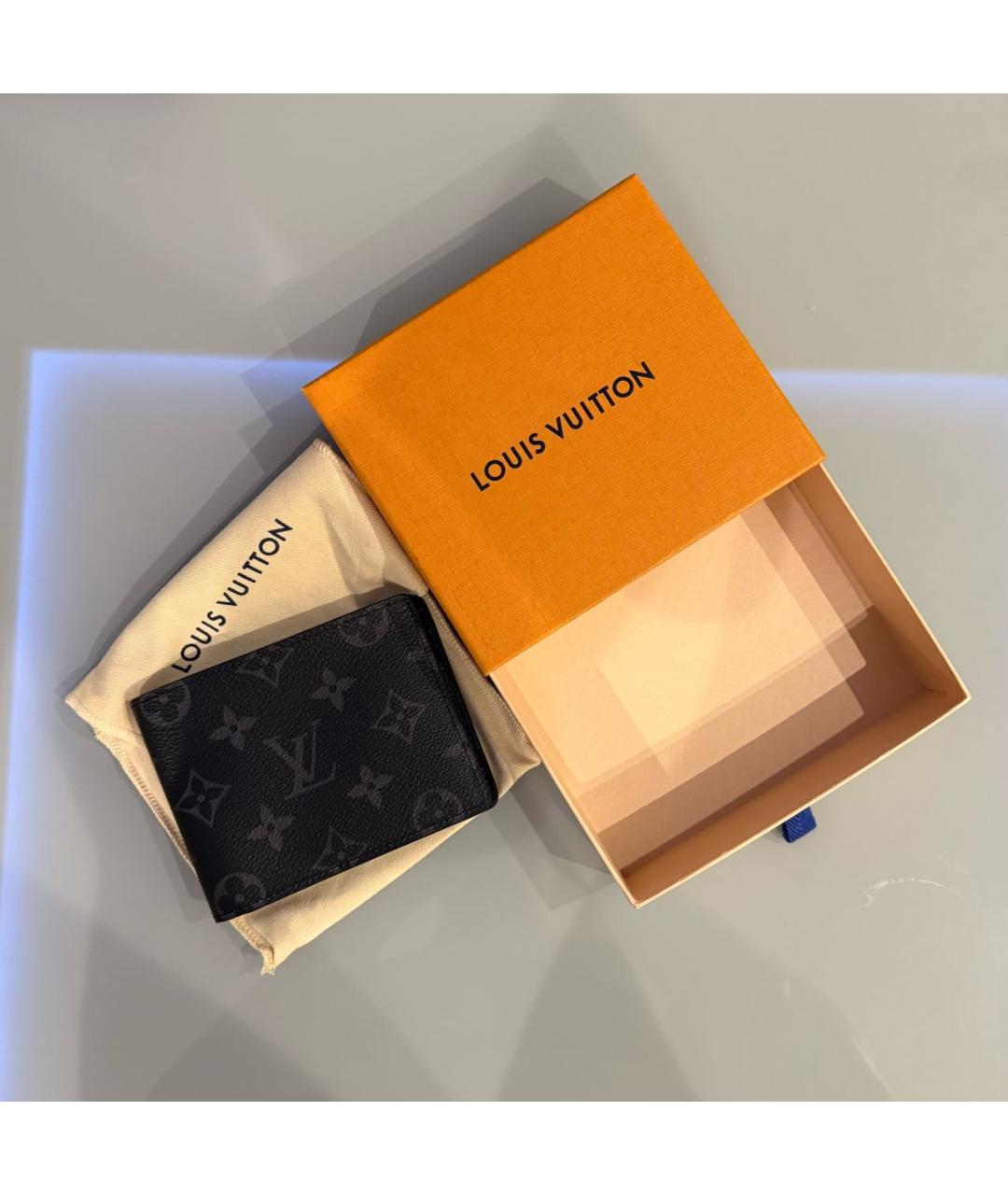 LOUIS VUITTON Черный кошелек из искусственной кожи, фото 4