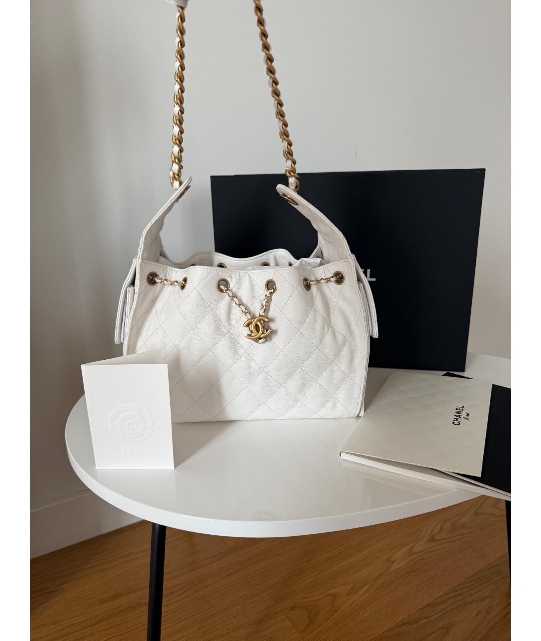 CHANEL Белая кожаная сумка тоут, фото 5