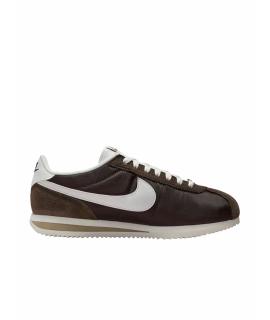 NIKE Кроссовки