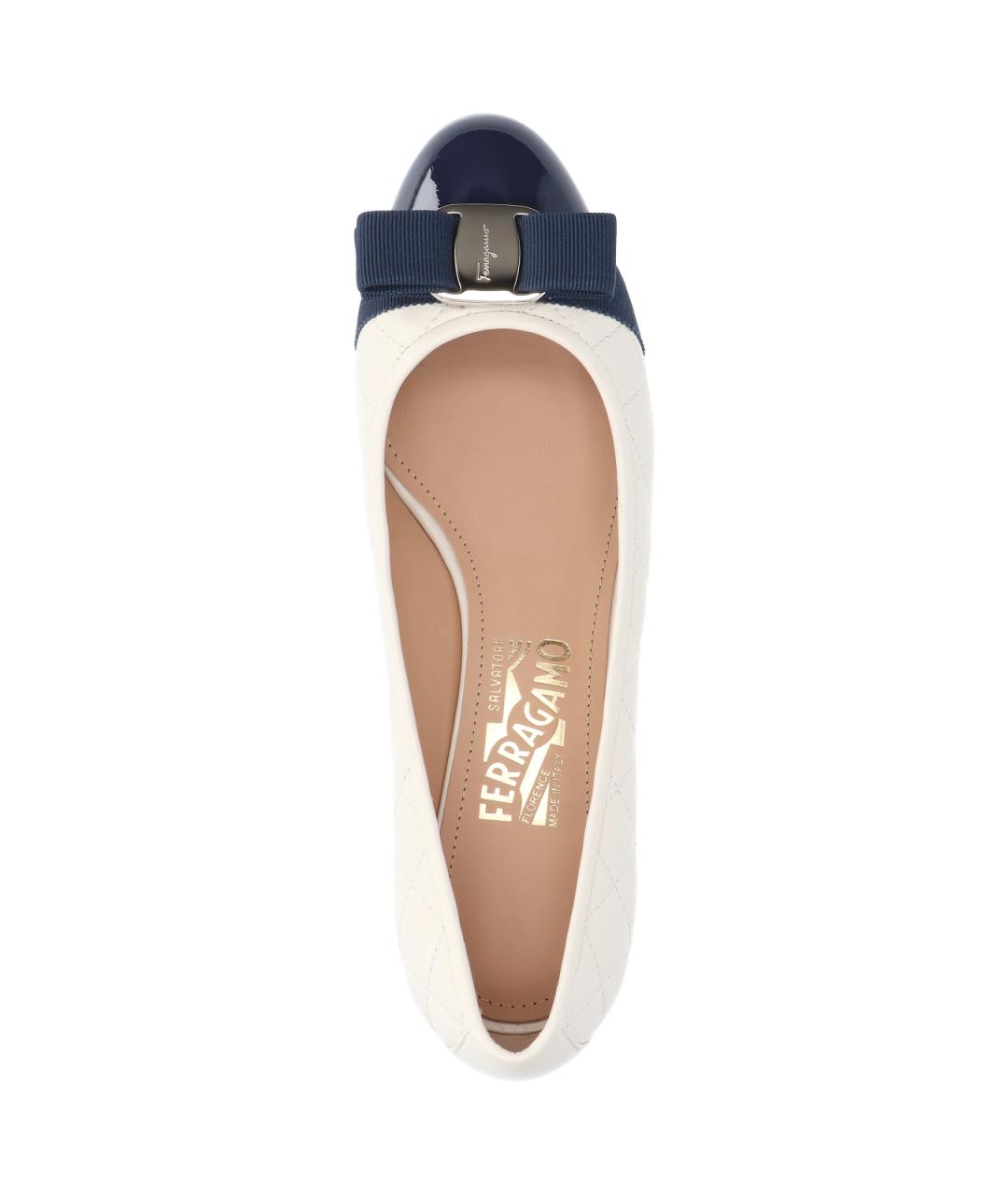 FERRAGAMO Белые кожаные туфли, фото 5