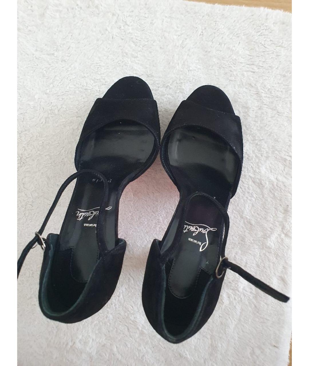CHRISTIAN LOUBOUTIN Черные замшевые босоножки, фото 3