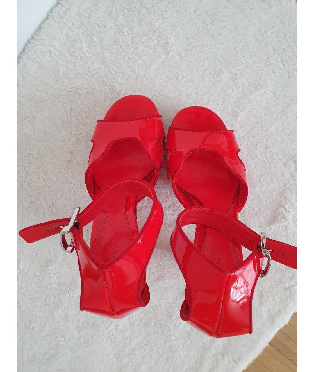 ALEXANDER MCQUEEN Красные босоножки, фото 3