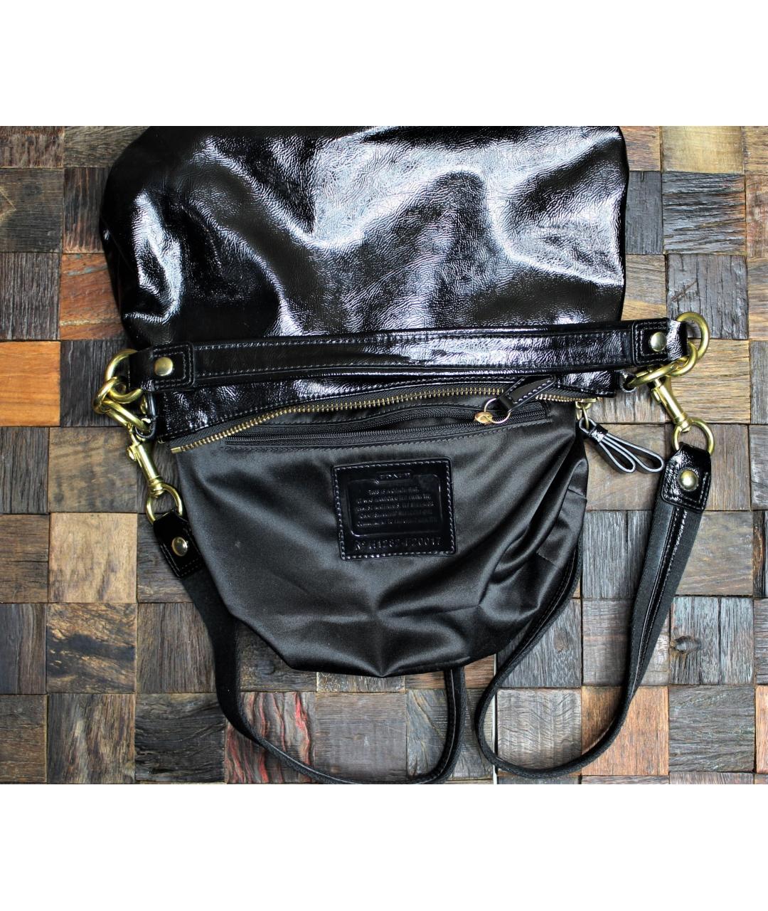 COACH Антрацитовая сумка через плечо из лакированной кожи, фото 4