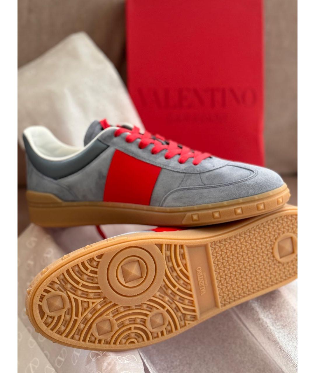 VALENTINO Серые замшевые низкие кроссовки / кеды, фото 2
