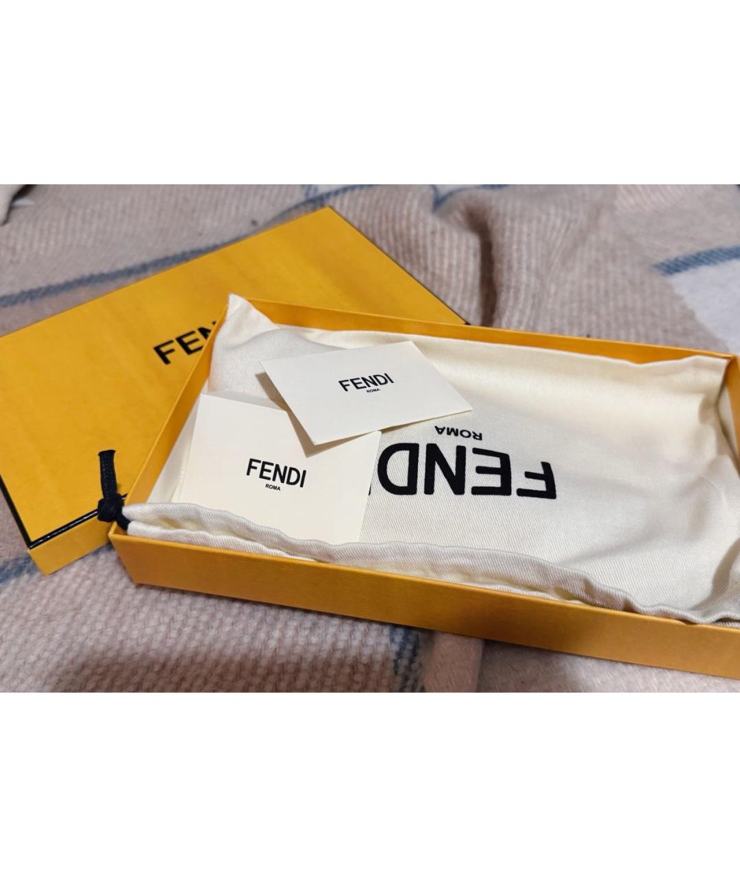 FENDI Коричневый брелок, фото 4