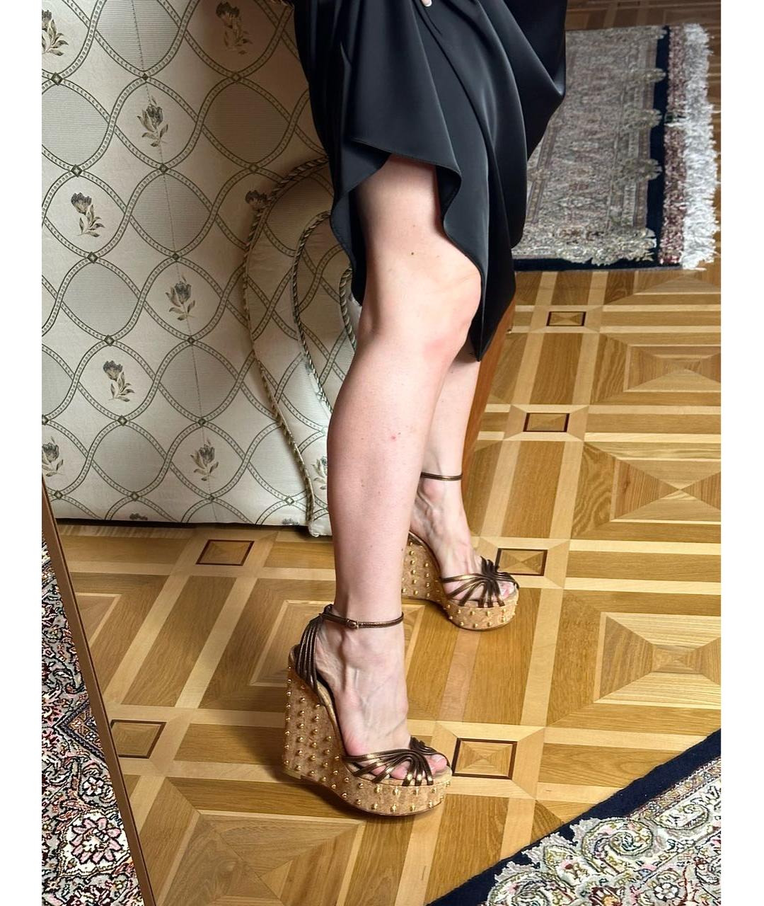 GUCCI Золотые кожаные босоножки, фото 8