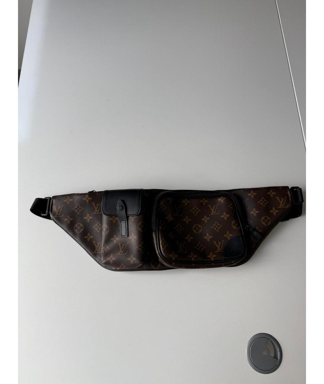 LOUIS VUITTON Коричневая поясная сумка, фото 4