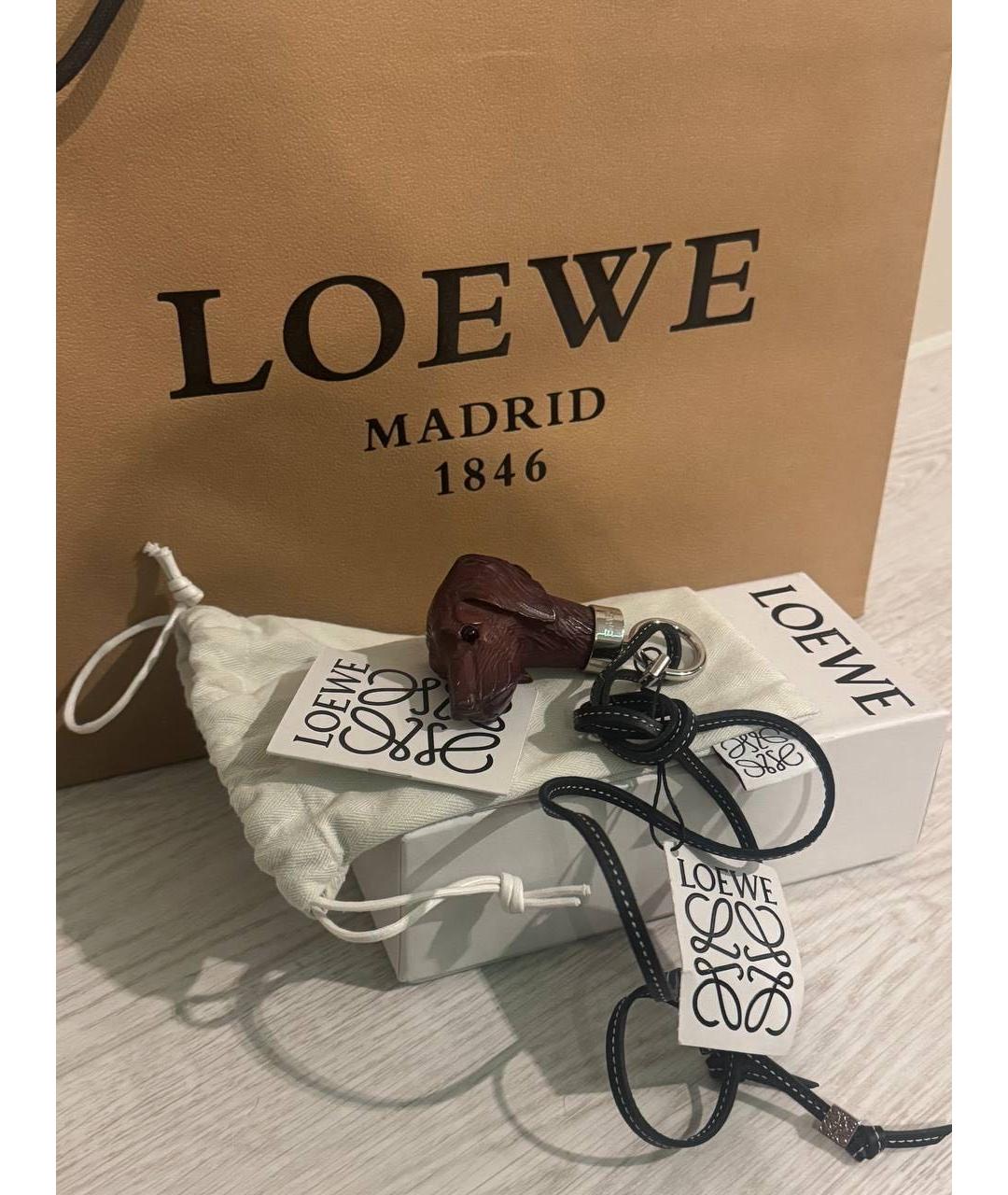 LOEWE Коричневый брелок, фото 2