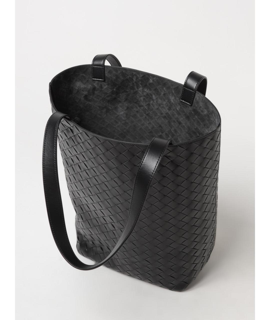 BOTTEGA VENETA Черная кожаная сумка тоут, фото 5