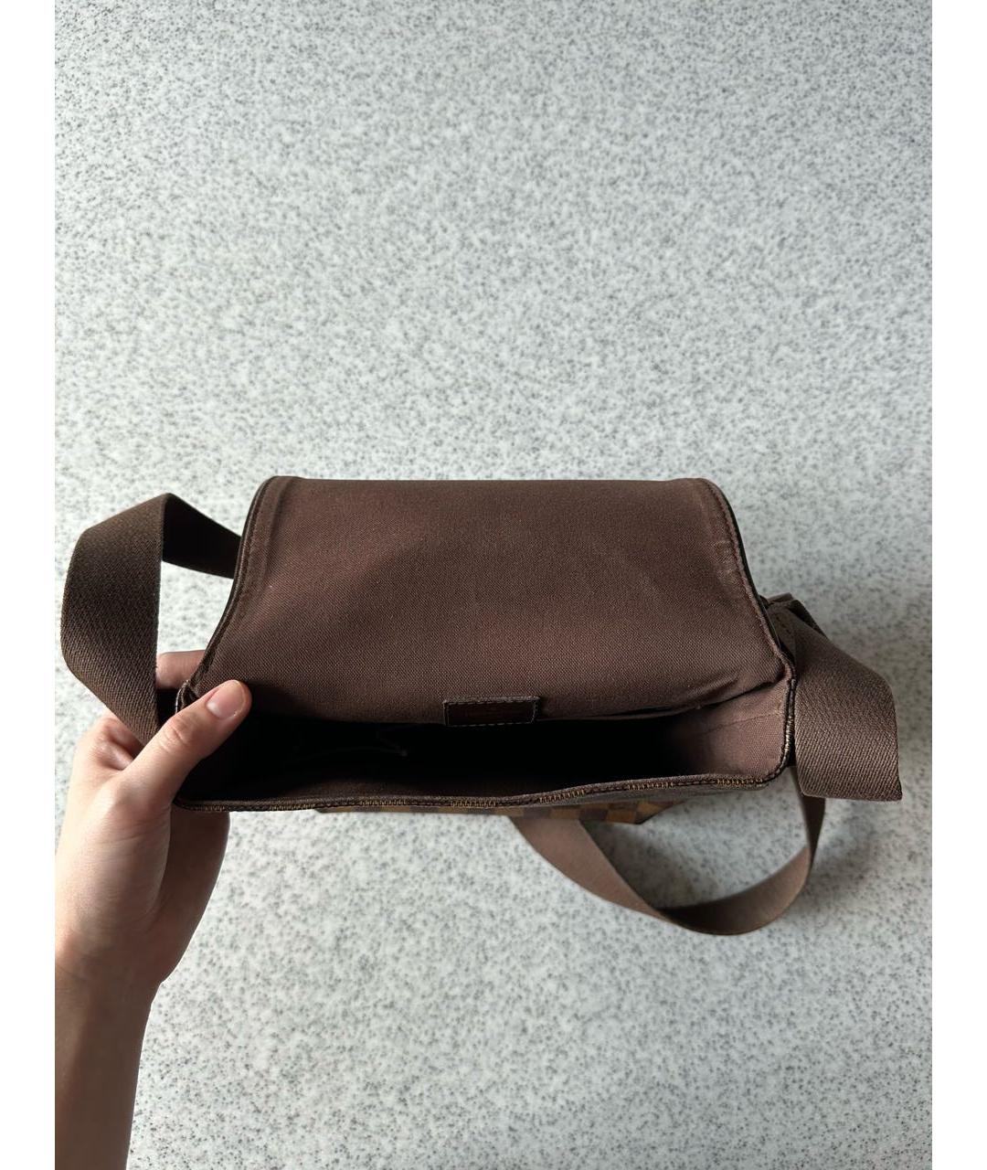 LOUIS VUITTON Коричневая кожаная сумка на плечо, фото 4
