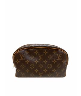 LOUIS VUITTON Косметичка