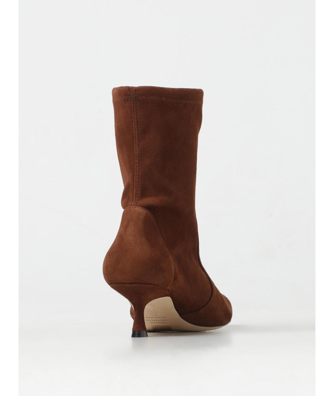 STUART WEITZMAN Коричневые замшевые ботильоны, фото 3