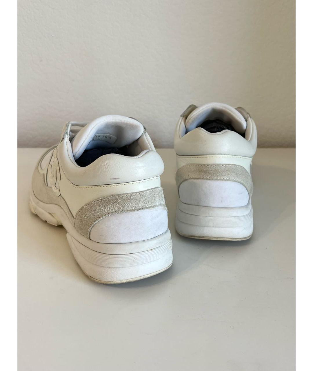 CHANEL Белые кожаные кроссовки, фото 4