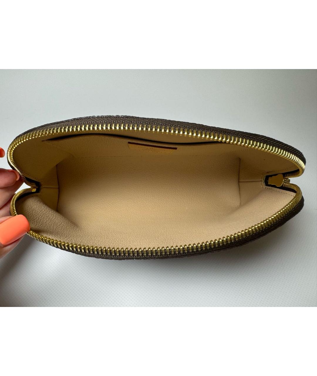 LOUIS VUITTON Коричневая косметичка, фото 4