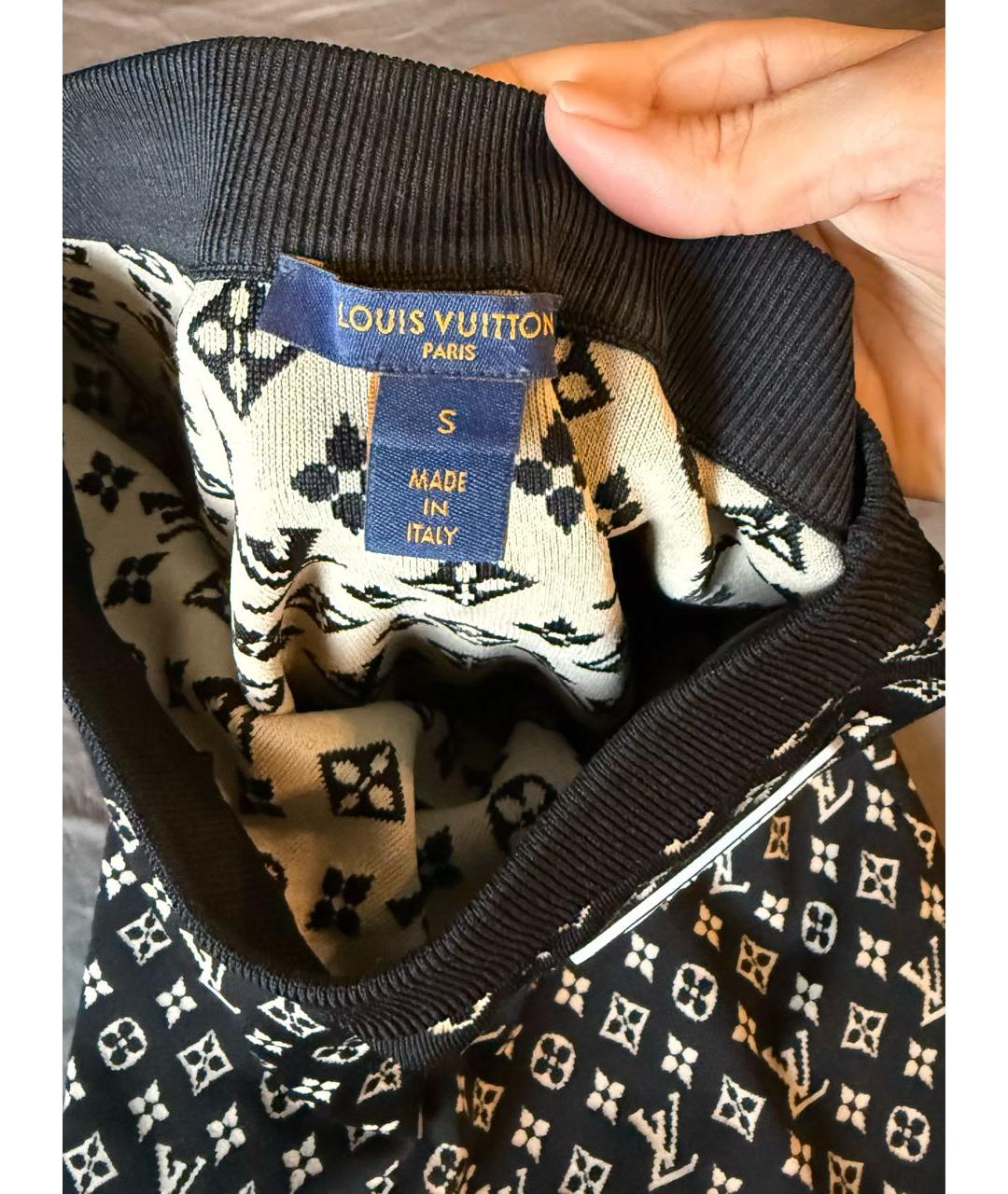 LOUIS VUITTON Черная юбка миди, фото 3