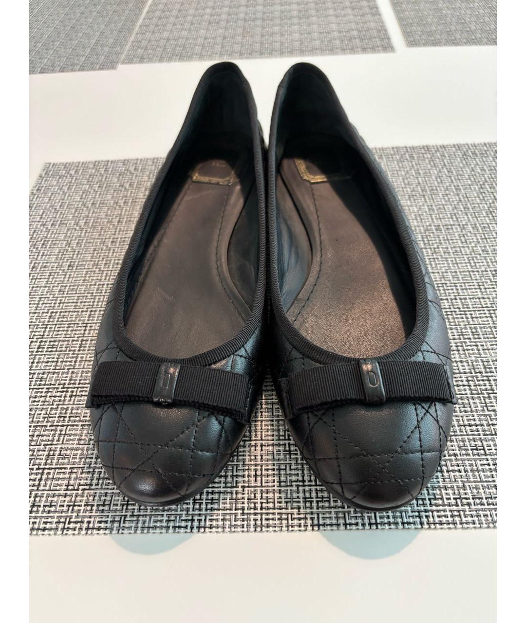 CHRISTIAN DIOR Черные кожаные балетки, фото 2