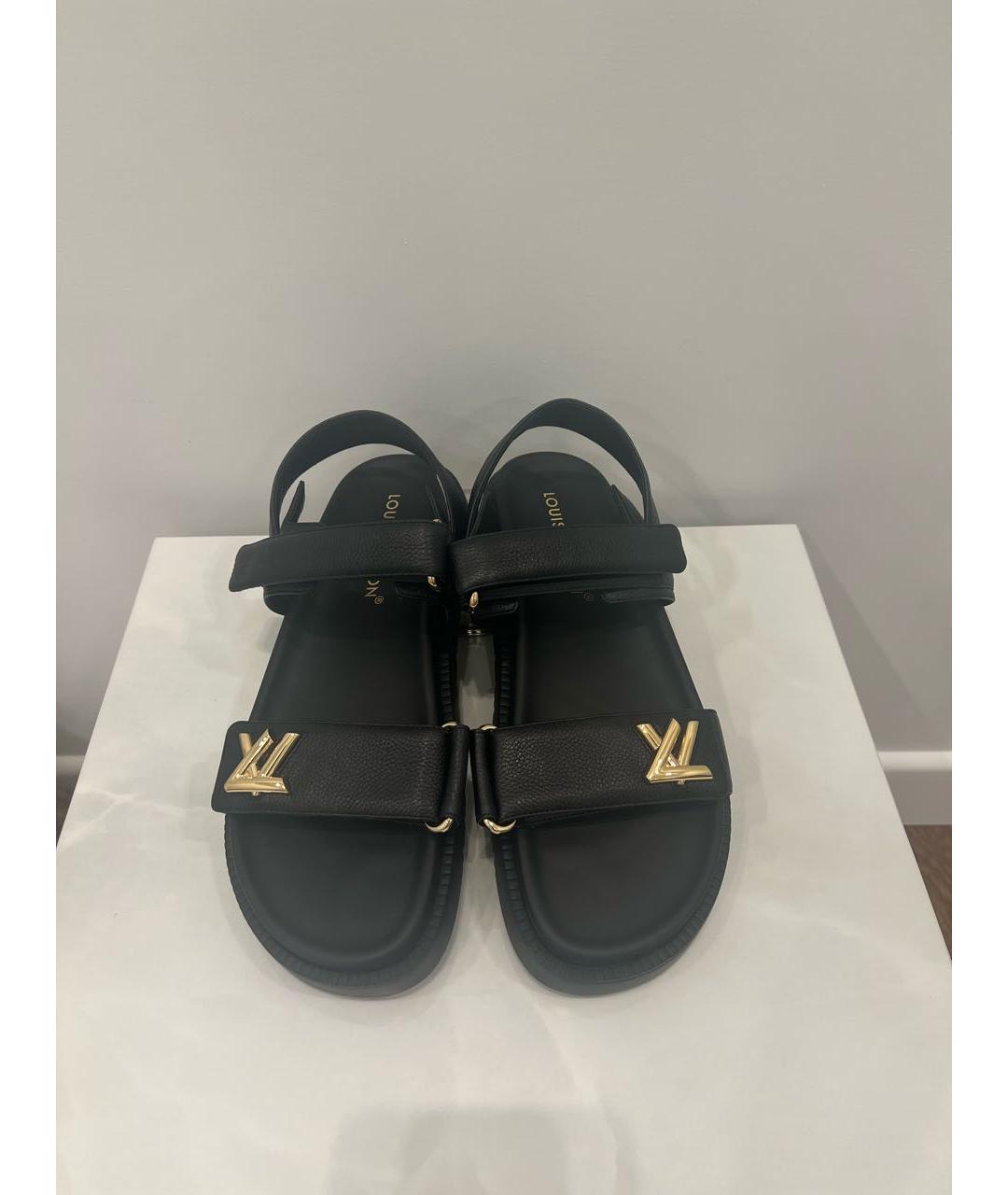 LOUIS VUITTON Черные кожаные сандалии, фото 2