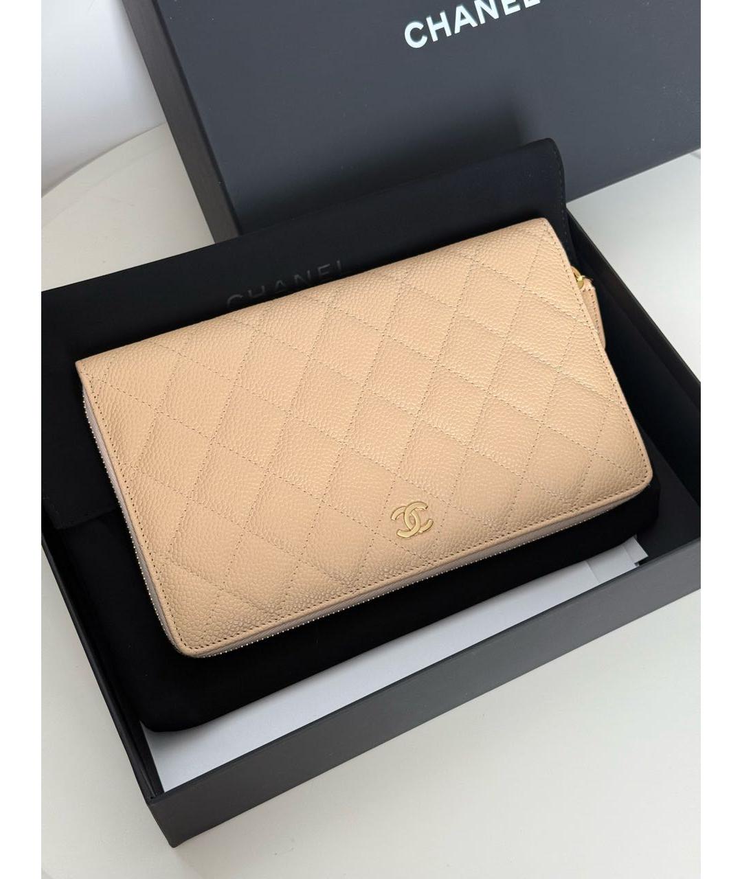 CHANEL Бежевый кожаный кошелек, фото 4