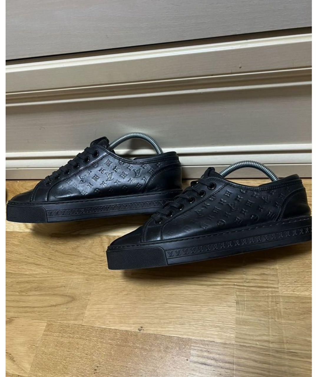 LOUIS VUITTON Черные кожаные низкие кроссовки / кеды, фото 5