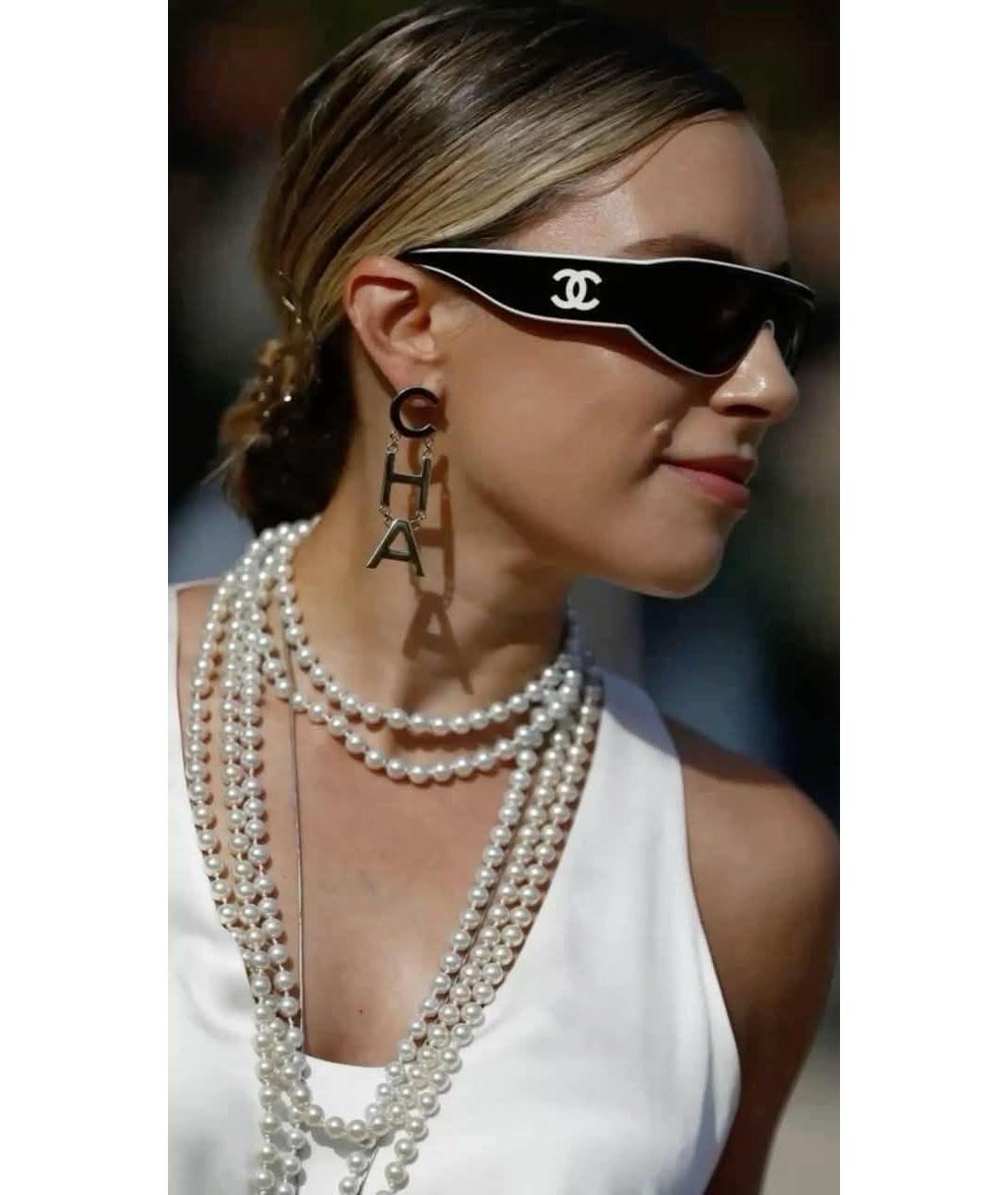 CHANEL Черные пластиковые солнцезащитные очки, фото 3