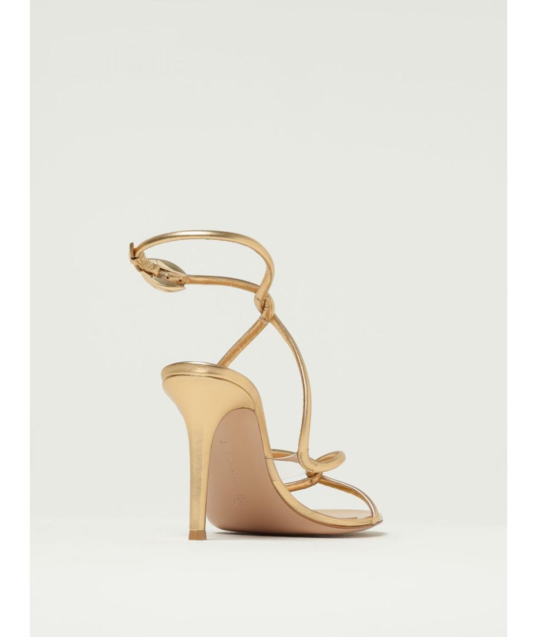 GIANVITO ROSSI Золотые кожаные босоножки, фото 3