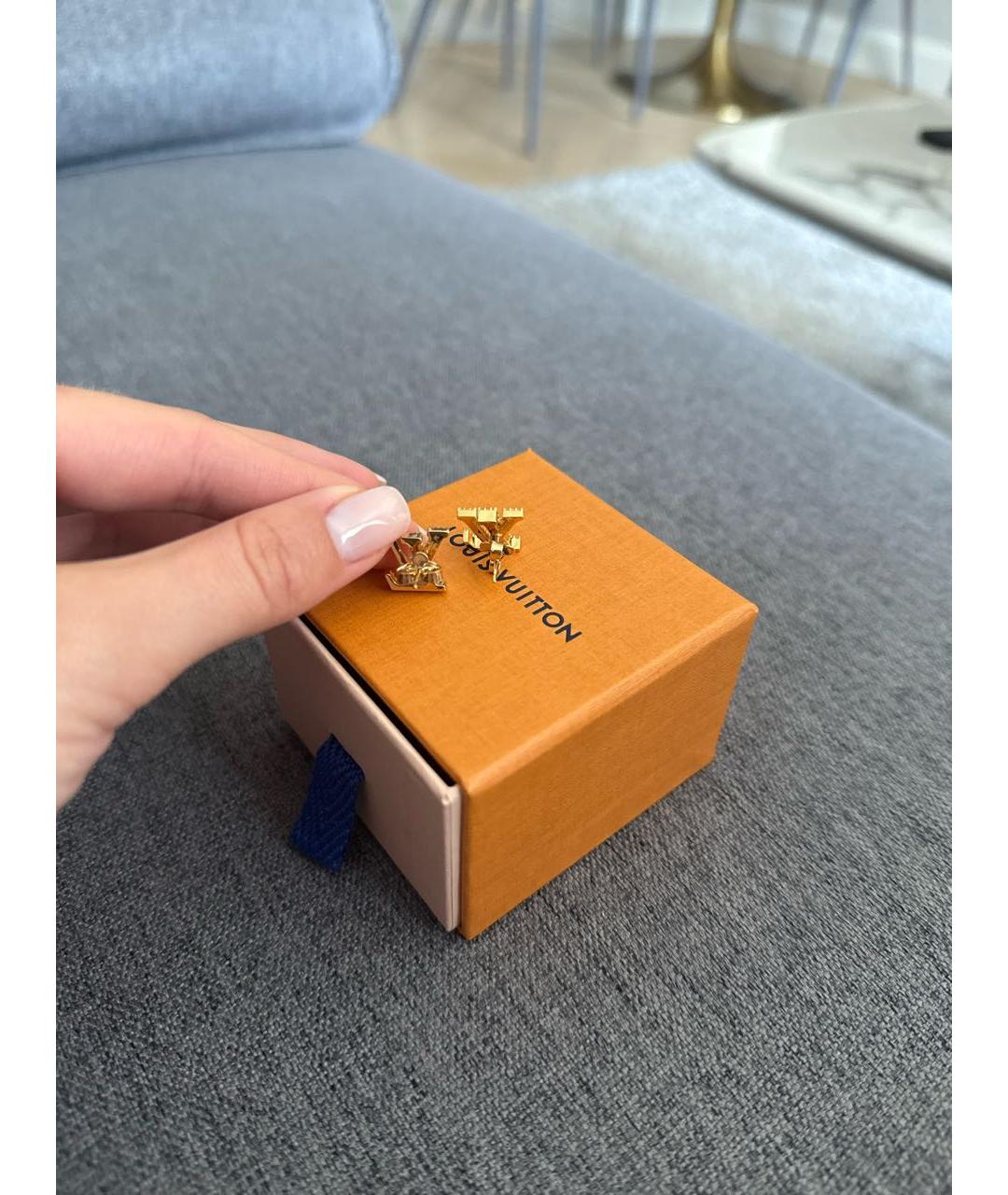 LOUIS VUITTON Золотые позолоченные серьги, фото 2