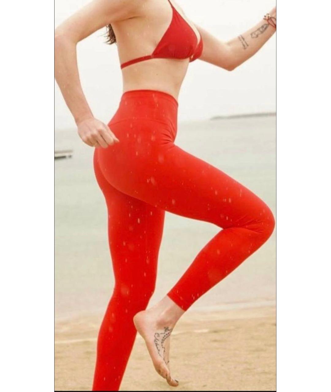 ALO YOGA Красные хлопко-эластановые спортивные брюки и шорты, фото 4