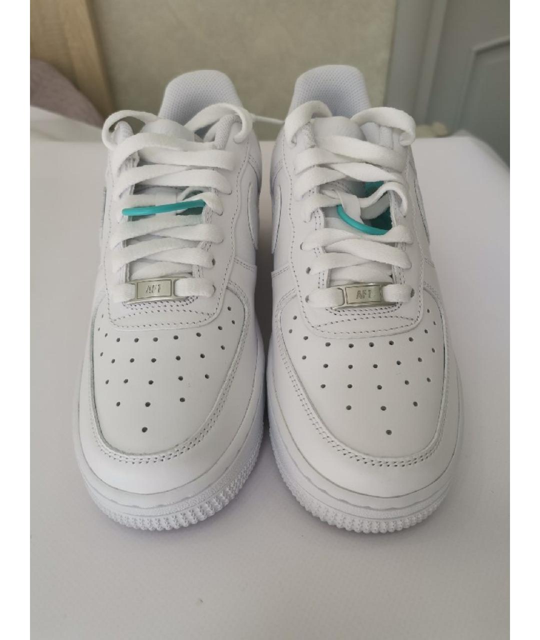 NIKE Белые кожаные кроссовки, фото 6