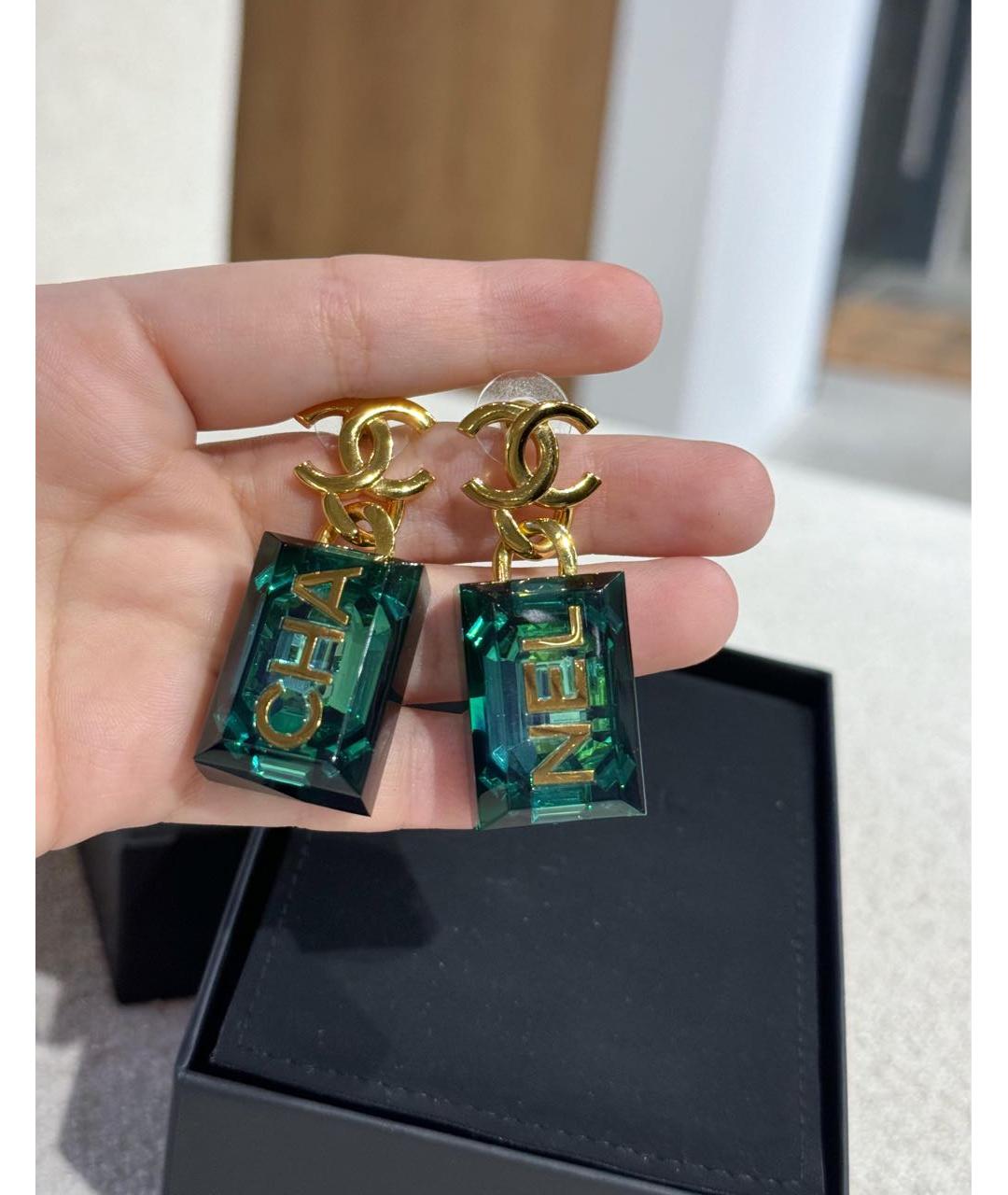 CHANEL Зеленые серьги, фото 3