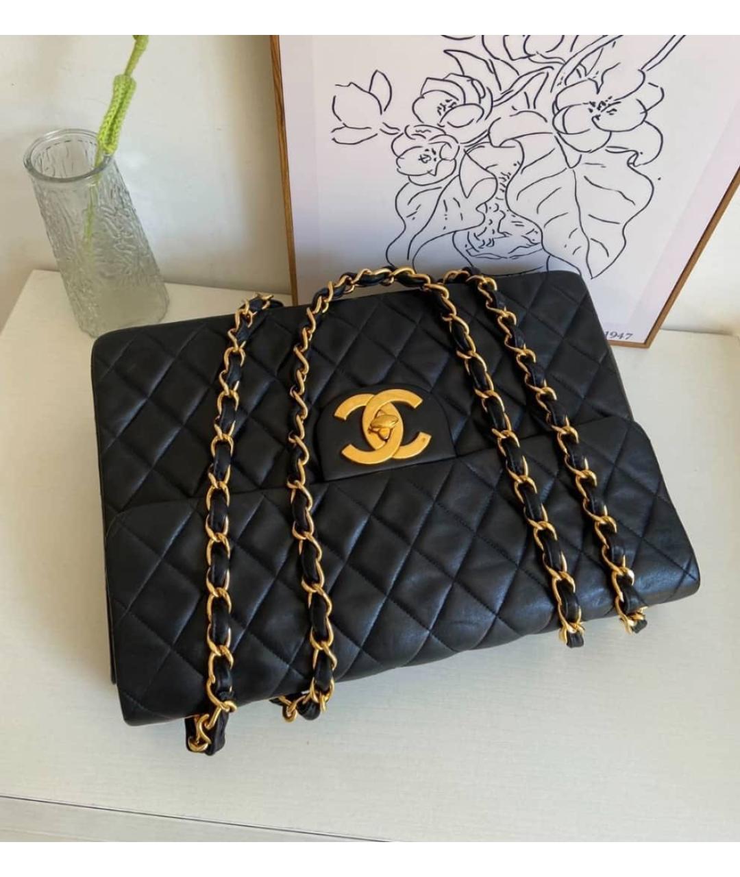 CHANEL Черная кожаная сумка с короткими ручками, фото 2