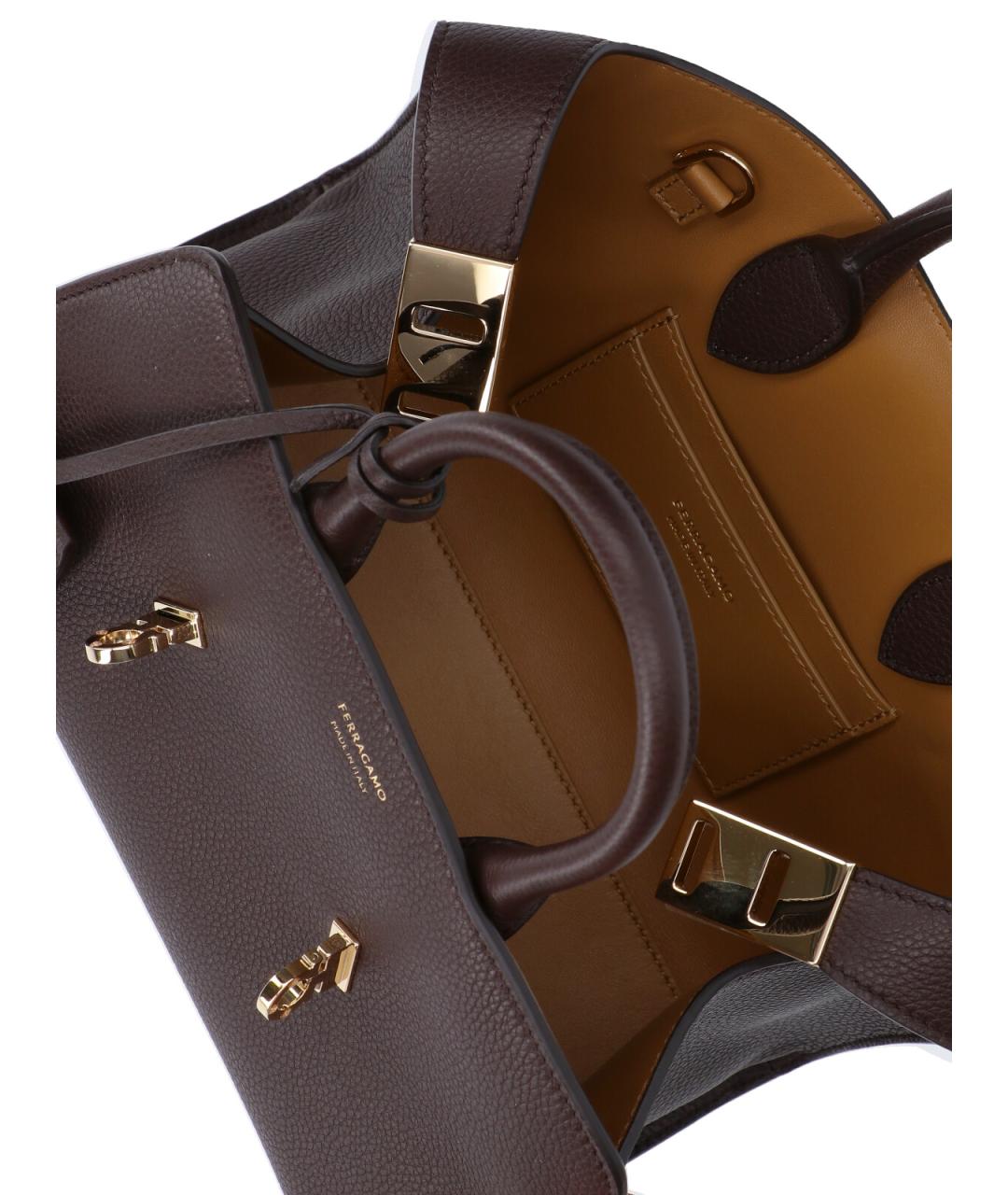 FERRAGAMO Коричневая кожаная сумка с короткими ручками, фото 4