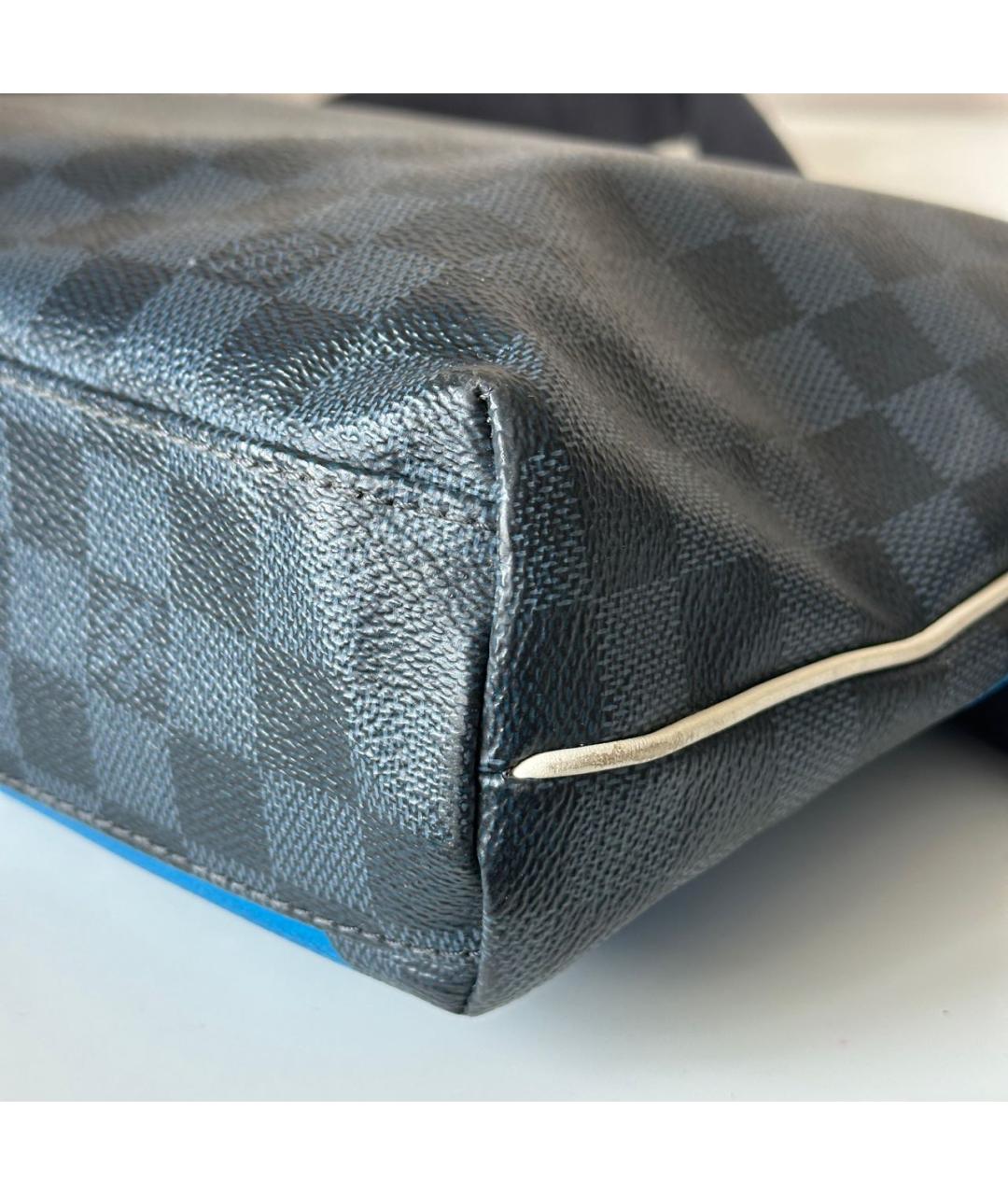 LOUIS VUITTON Темно-синяя кожаная сумка на плечо, фото 8