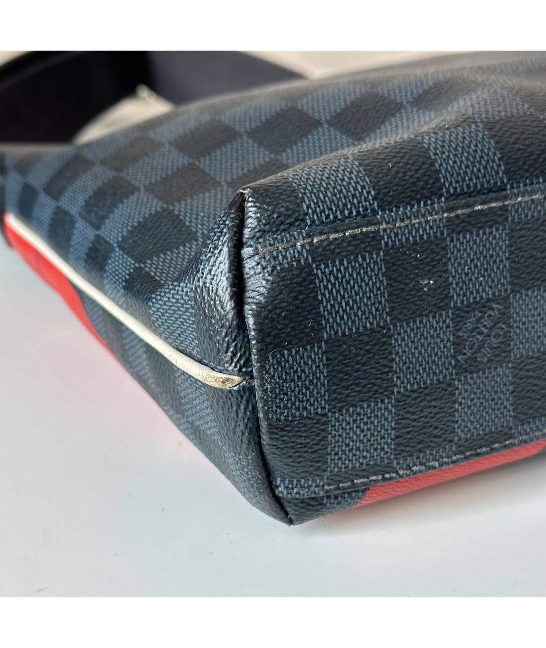 LOUIS VUITTON Темно-синяя кожаная сумка на плечо, фото 7