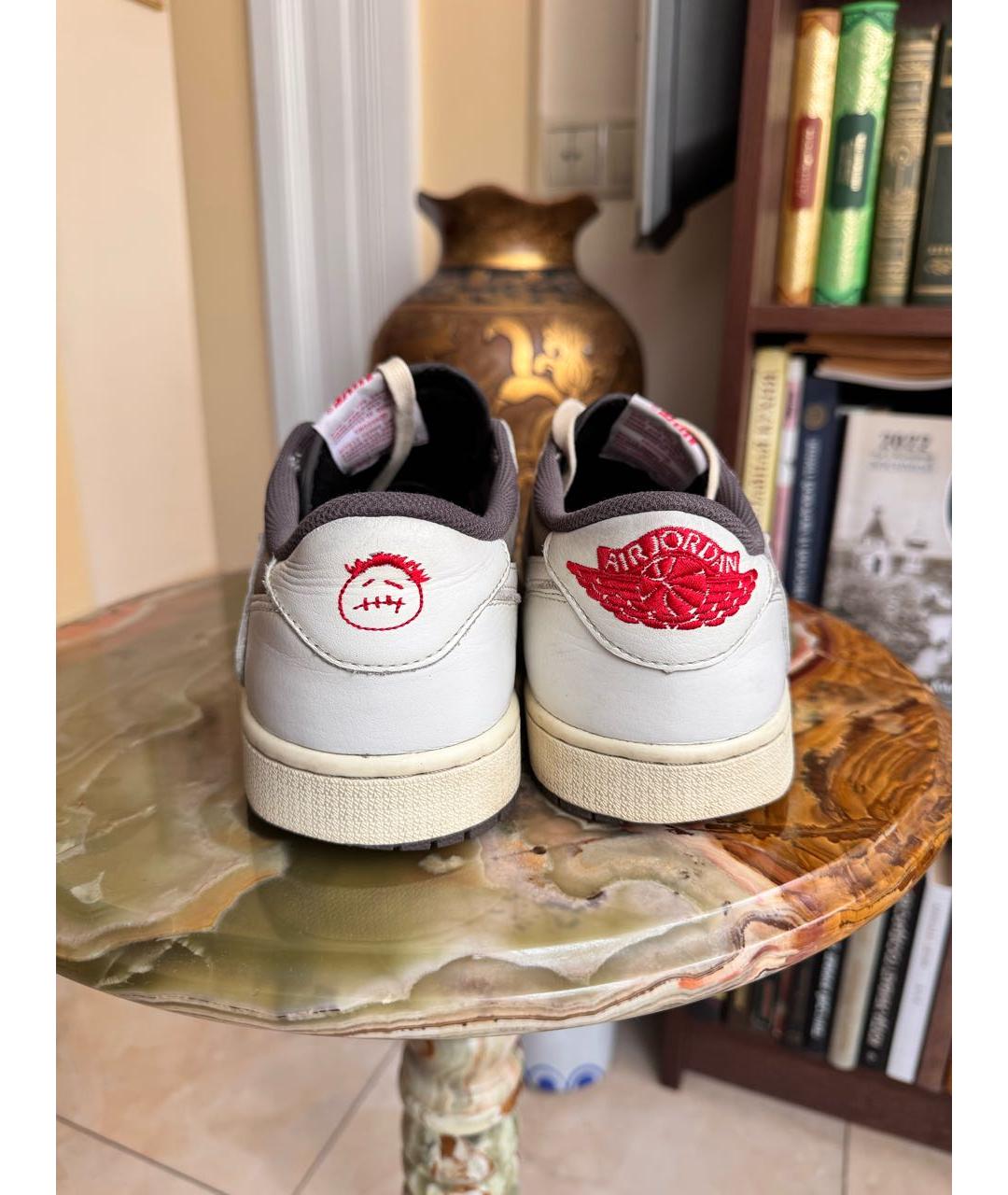 JORDAN Бежевые низкие кроссовки / кеды, фото 3