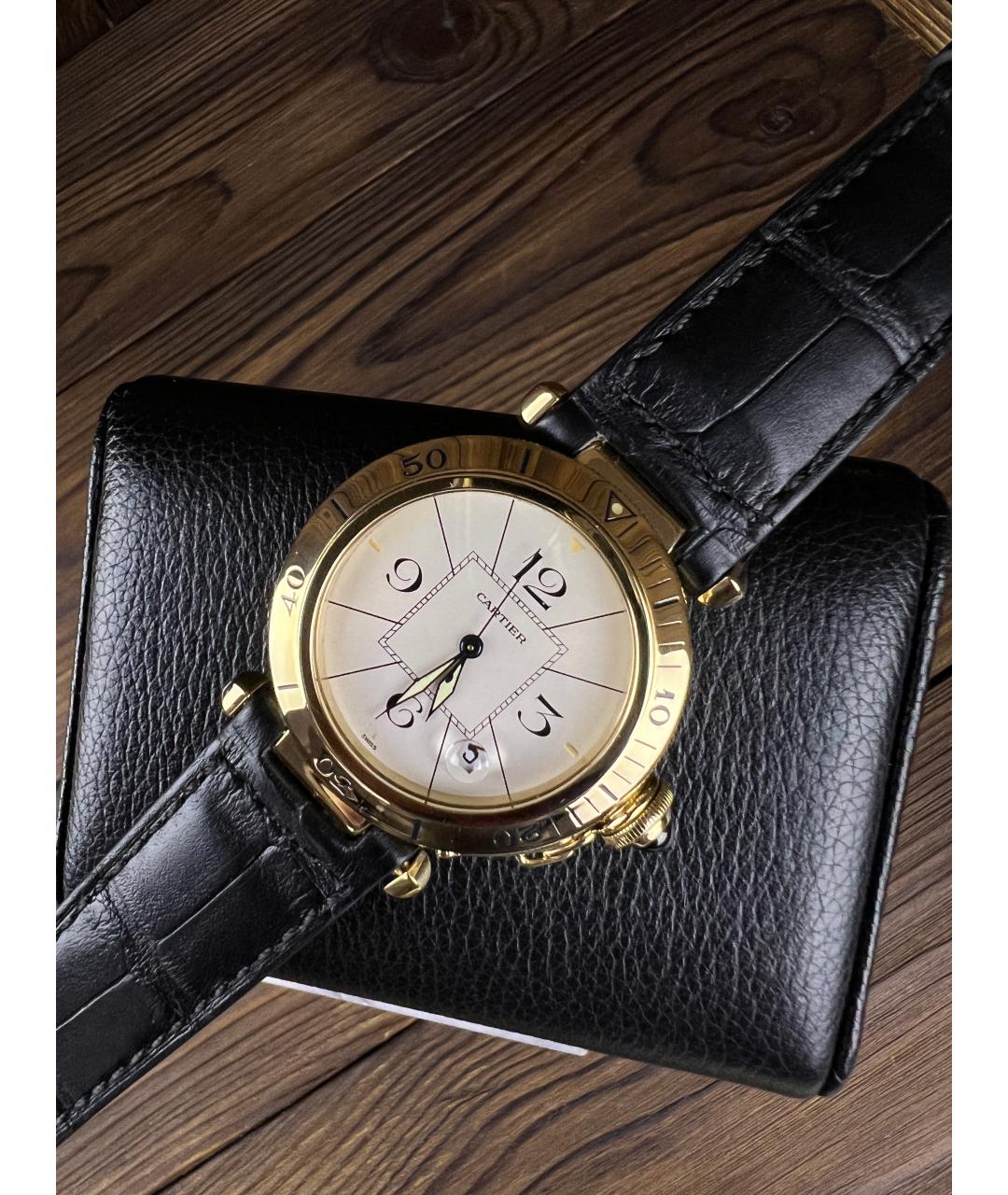 CARTIER Часы из желтого золота, фото 2