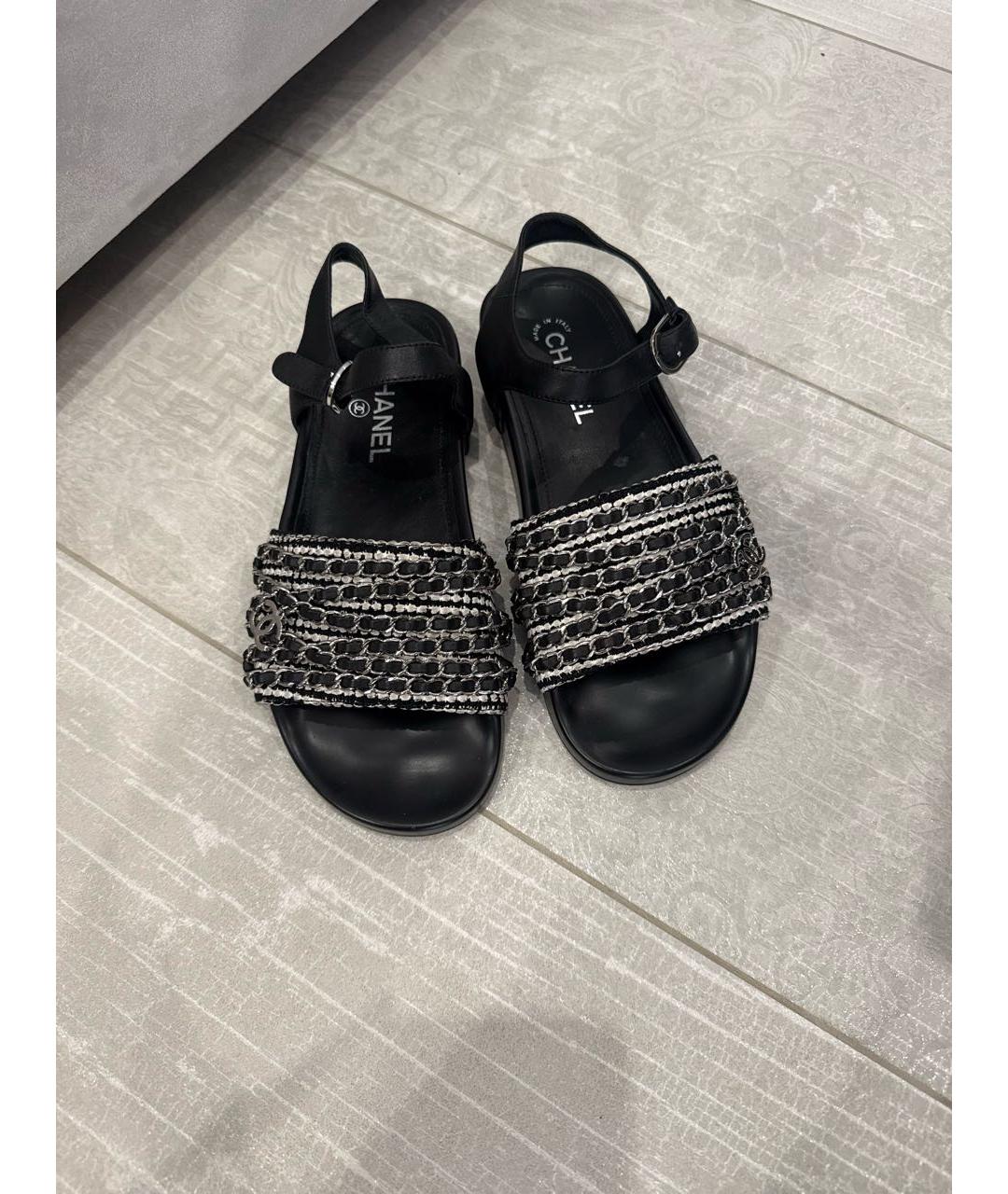 CHANEL Черные кожаные сандалии, фото 2