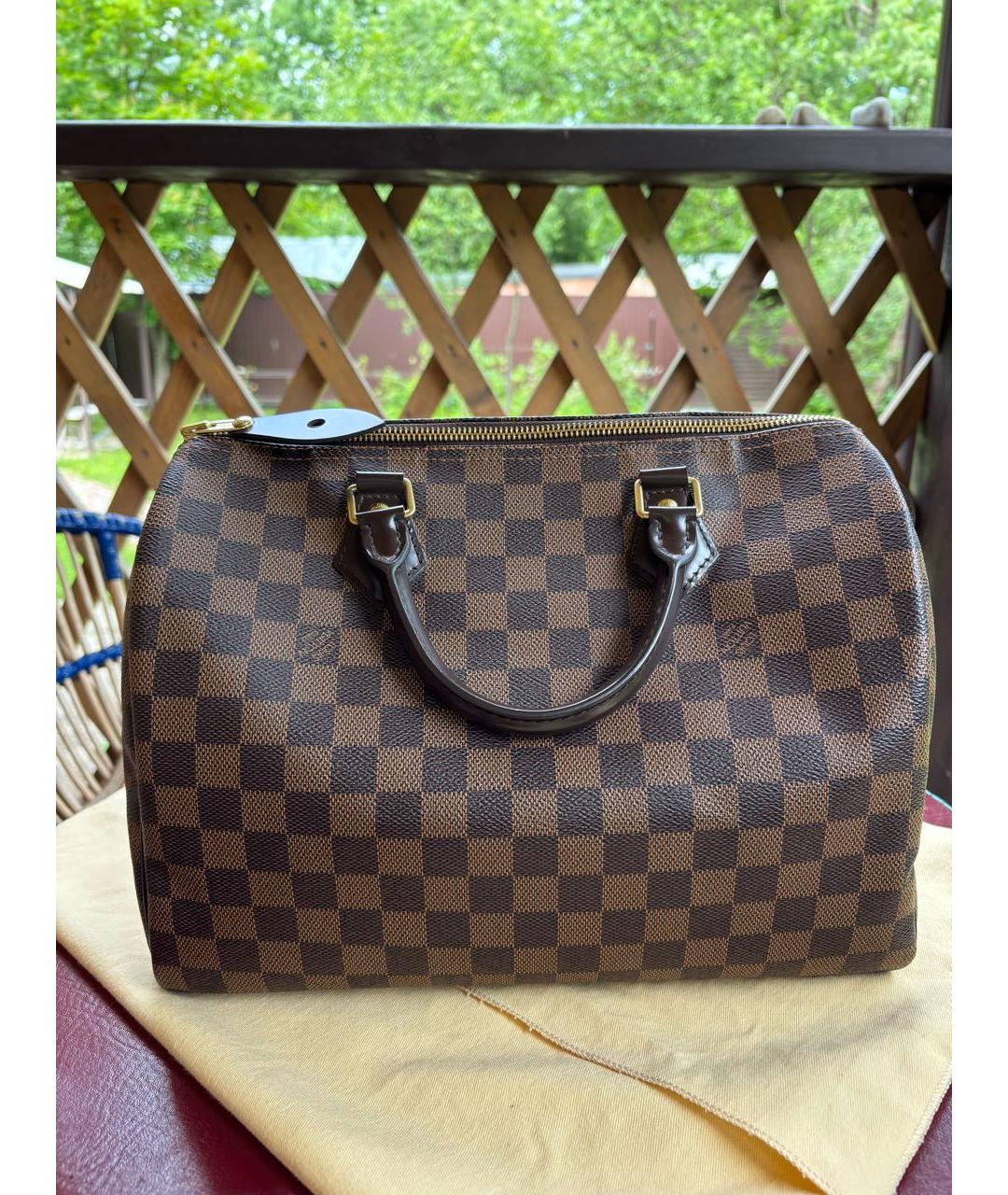LOUIS VUITTON Коричневая сумка с короткими ручками из искусственной кожи, фото 4