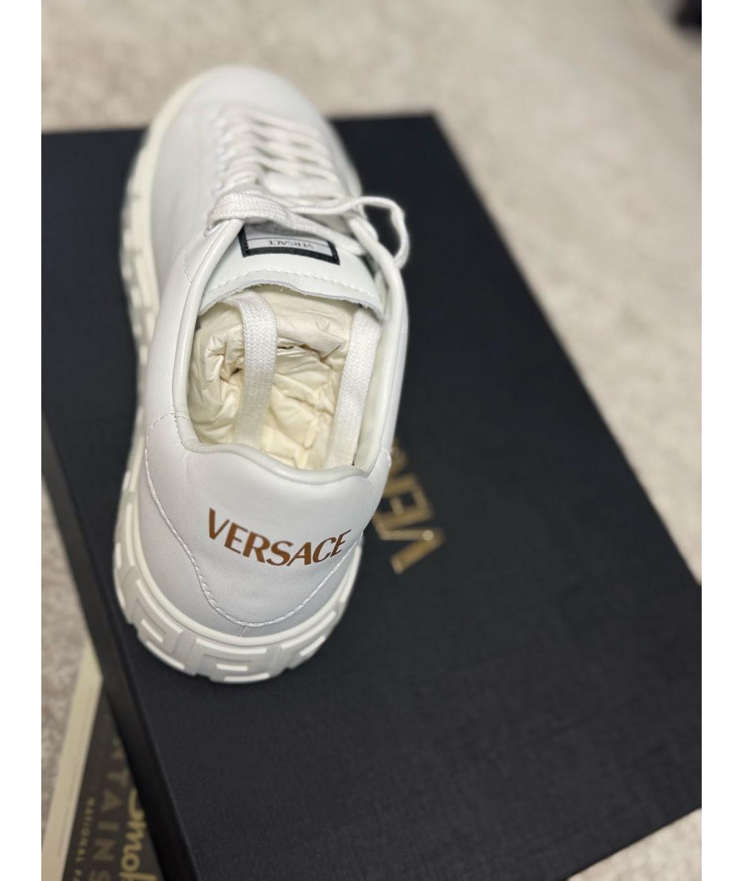 VERSACE Белые кожаные кеды, фото 5